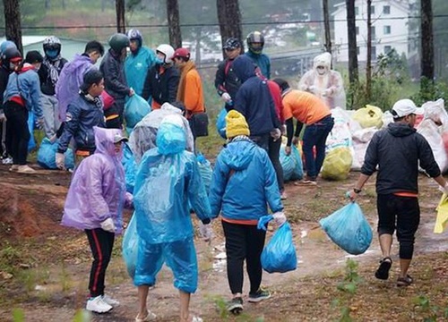 Quảng bá du lịch hay đến mấy cũng thất bại vì rác