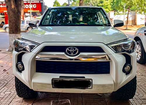 Xe nhập khẩu Toyota 4Runner đời 2014 rao bán bằng xe GLC 200 mới