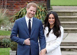 Chiếc váy Meghan Markle diện cùng Hoàng tử Harry cháy hàng