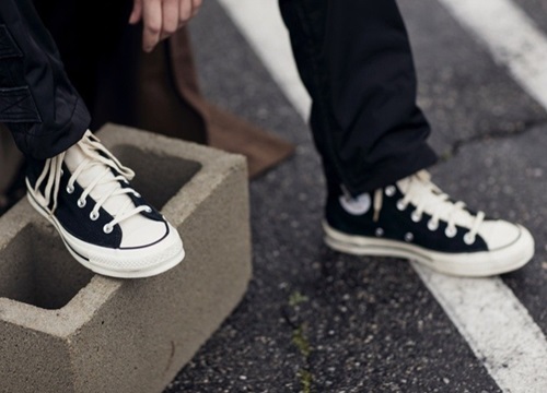 Converse sẽ không mở bán lại giày sau màn xô đẩy từ 4h sáng?