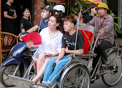 Phi Nhung đưa Hồ Văn Cường tham quan Hà Nội