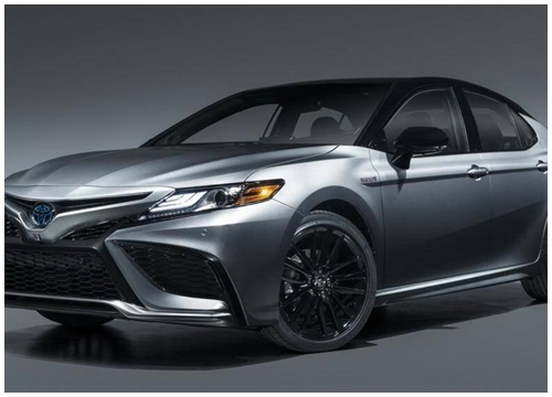 Toyota Camry 2021 ra mắt, trang bị gói an toàn hỗ trợ người lái