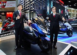 Xe ga phân khối lớn Honda Forza 350 có giá 5.500 USD