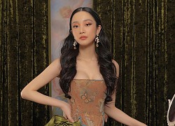 Jun Vũ gợi cảm với váy xẻ sâu, Quỳnh Anh Shyn mặc bikini khoe eo thon