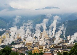 Thị trấn có 2.000 suối nước nóng, bốc hơi cả ngày