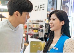 Backstreet Rookie: Ji Chang Wook đưa Kim Yoo Jung trở lại cửa hàng của anh ấy với tư cách là người quản lý cửa hàng tiện lợi Saet Byul