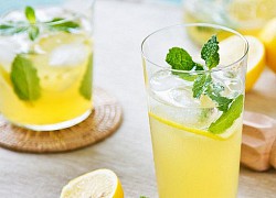 Chẳng cần detox giải độc kì công, chị em cứ thêm 5 thứ này vào nước uống hàng ngày là cơ thể sẽ tự loại bỏ độc tố lại làm sáng da hiệu quả