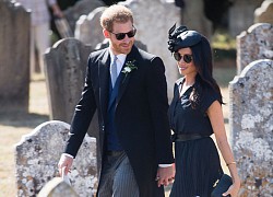 Meghan Markle từng có thái độ thô lỗ ngay trong hôn lễ bạn thân nhất của Harry và tham vọng "đánh bại" Công nương Diana