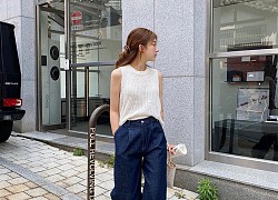 Mê quần jeans nhưng sợ phát ngốt vì nắng hè, chị em cứ nhắm trúng 4 kiểu dáng thoải mái sau mà diện