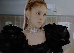 Somi rực rỡ và trưởng thành hơn hẳn sau một năm với màn comeback "What You Waiting For"