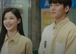 Backstreet Rookie: anh chủ Ji Chang Wook tự sập lưới tình và ghen sương sương khi thấy Kim Yoo Jung bên người khác