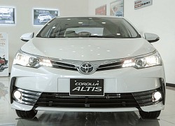 Sắp ra bản mới, đại lý Toyota giảm giá Corolla Altis hơn 170 triệu đồng