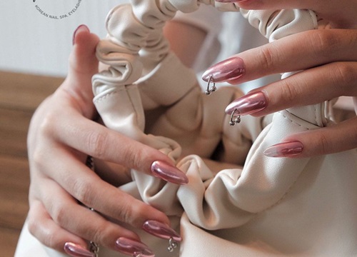 Cuối tuần này làm nail gì: Xem xong những bộ nail xinh xỉu của loạt idol Hàn là bạn chọn được ngay