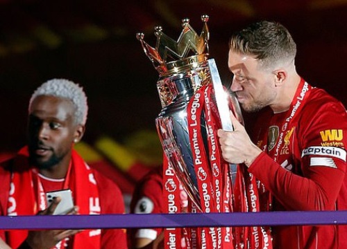 Đội trưởng Liverpool là Cầu thủ hay nhất Premier League 2019/20