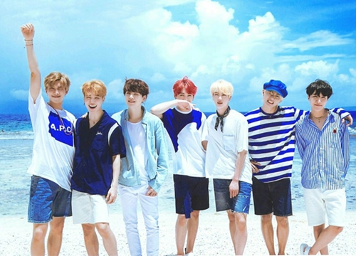 HOT: Khỏi cần "thả thính", BTS tự mình thông báo tái xuất với đĩa đơn tiếng Anh vào ngày 21/8, sẽ có màn đối đầu nảy lửa với BLACKPINK?