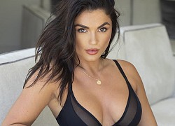 India Reynolds hút mắt với nội y