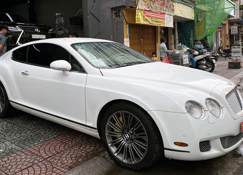 Mỗi năm chạy chưa tới 5.000 km, Bentley Continental GT Speed đời 2006 được bán lại với giá 2,8 tỷ đồng