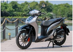 Mua xe ga tầm trung, nên chọn Honda Air Blade 150 hay Honda SH Mode 125?