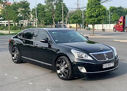 Xe hiếm Hyundai Equus Limousine mất giá 70% sau 9 năm sử dụng