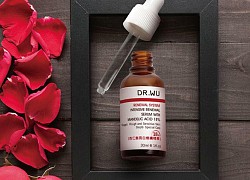 5 loại serum acid đánh bay mụn ẩn sần sùi, lỗ chân lông cũng nhỏ mịn đi trông thấy