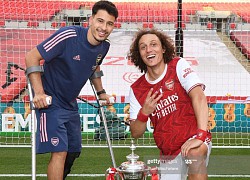 Choáng với số danh hiệu đều đặn của &#8220;thảm họa&#8221; David Luiz