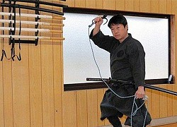 Clip: Gặp gỡ người đàn ông đầu tiên trên thế giới có bằng nghiên cứu về Ninja