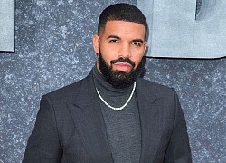 Drake đặt làm dây chuyền đính kim cương trị giá 300.000 USD