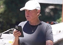 Ellen DeGeneres xuất hiện căng thẳng giữa scandal