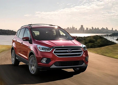 Giá ô tô Ford tháng 8/2020: EcoSport giảm giá