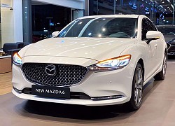 Loạt xe vừa mở bán đã giảm giá hàng chục triệu đồng: Mazda6 nhận ưu đãi kép, Suzuki Ertiga hạ giá sốc