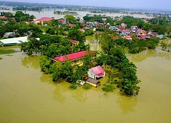 Mưa lớn kéo dài, Hà Nội đứng trước nguy cơ ngập lụt cao