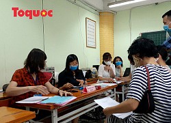 Tuyển sinh vào lớp 1, phụ huynh có thể nộp luôn hồ sơ nhập học cho con