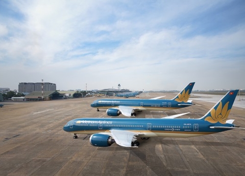 Vietnam Airlines phải huỷ 27 chuyến bay trong ngày 2-8 do bão số 2