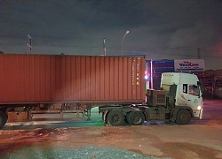 Xe container cán chết người, rồi bỏ chạy trong đêm