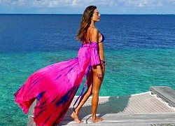 Alessandra Ambrosio siêu quyến rũ ở bãi biển thiên đường Maldives