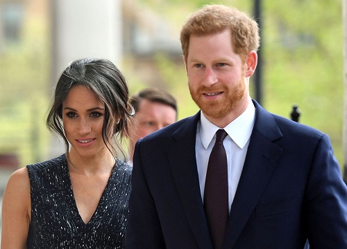 Meghan Markle công bố tên quỹ từ thiện mới rất độc lạ và khen chồng hết lời nhưng Harry lại bị mỉa mai núp bóng vợ