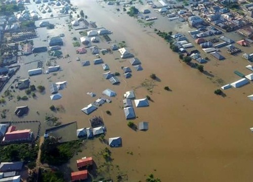 Lũ lụt tại Niger khiến 45 người chết, hàng trăm nghìn người phải sơ tán