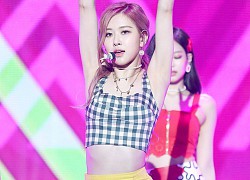 Rosé gặp "đối" rồi: Arin (Oh My Girl) cũng có vòng eo nhỏ khó tin, cứ diện crop top là dân tình đổ rạp