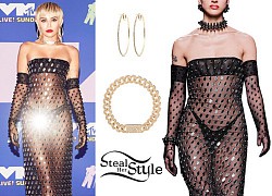 Cùng mặc đồ xuyên thấu nhưng nàng thơ Sơn Tùng 'ăn đứt' Miley Cyrus tại MTV VMAs 2020