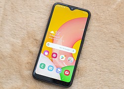 8 smartphone giá dưới 3 triệu đồng bán tốt