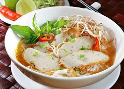 Cách làm bánh canh chả cá đậm đà thơm ngon