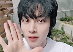 "Siêu sao vũ trụ" Heechul cắt tóc thôi mà như hiện tượng lạ, nhìn nhan sắc lột xác là đủ hiểu