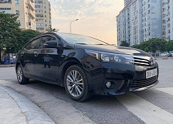 Toyota Corolla Altis dùng 6 năm mất giá hơn xe Hàn