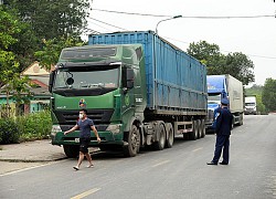 Trong đêm, Quảng Ninh lập khẩn cấp các chốt phòng dịch khu vực giáp Lạng Sơn