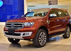 Xả tồn kho, Ford Everest giảm giá kỷ lục tại Việt Nam