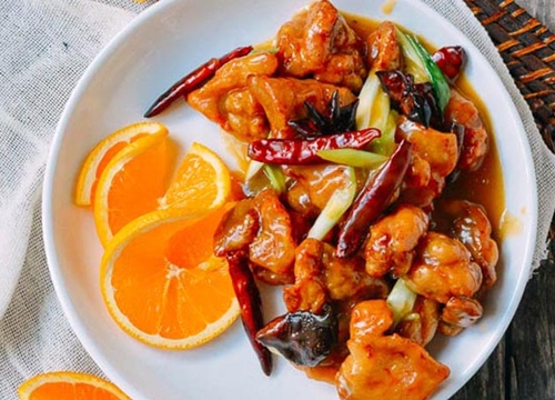 Cách làm món gà sốt cam lạ miệng, thơm ngon chồng con thi nhau gắp