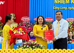 Công bố chỉ định Bí thư huyện tại đại hội, Tỉnh ủy Trà Vinh nói &#8220;đúng quy định&#8221;