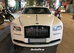 Đổi chủ, Rolls-Royce Wraith hàng hiếm trở về màu nguyên bản, hé lộ một chi tiết đặc biệt ít người biết