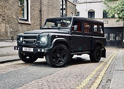 Land Rover Defender 110 độ phong cách hầm hố