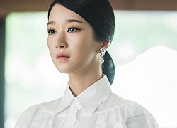 Mặc váy đầm được khen đẹp bao nhiêu nhưng khi diện quần thì Seo Ye Ji lại mất điểm